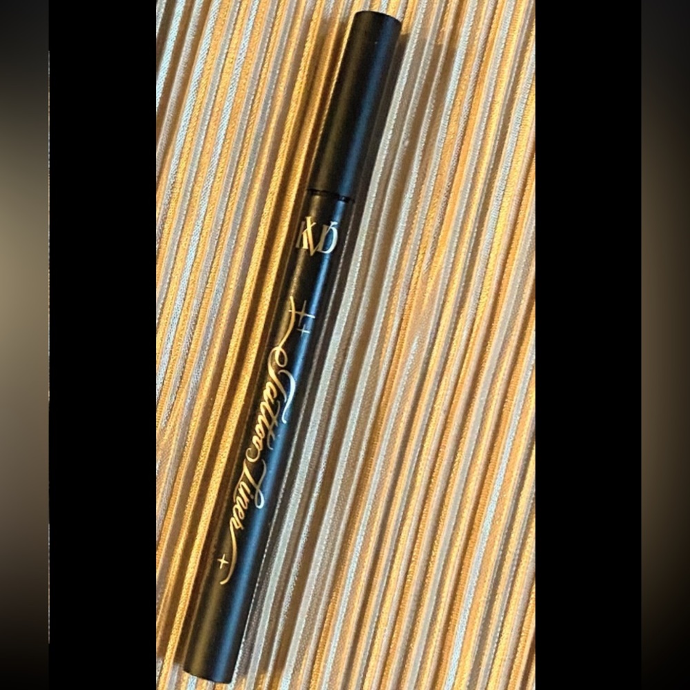 KVD KAT VON D TATTOO LINER LIQUID TROOPER BLACK FULL SIZE